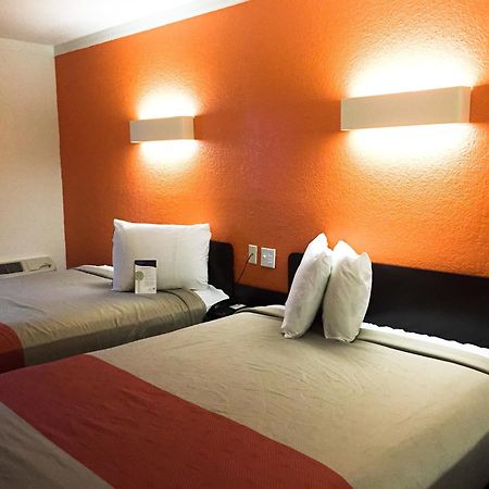 Motel 6-Tampa, Fl - Fairgrounds Heartland Extérieur photo
