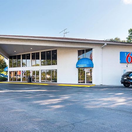 Motel 6-Tampa, Fl - Fairgrounds Heartland Extérieur photo